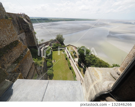 Mont Saint-Michel  132846266