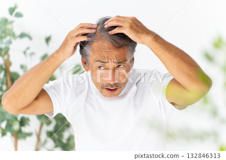 A man who cares about his hair Hair care A man who cares about his hair Hair care 132846313