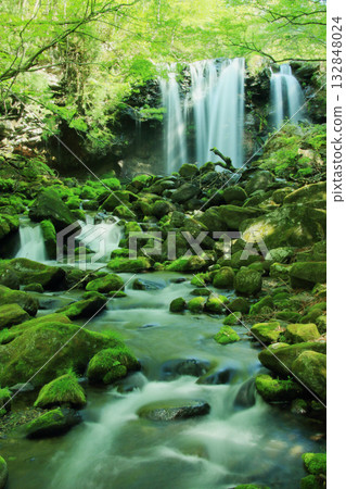 Otome Falls 132848024
