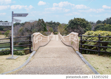 龜山陽光公園與陽光橋 / 三重郡龜山市化町 龜山陽光公園與陽光橋 / 三重郡龜山市化町 132853202