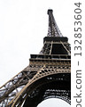 Tour d'Eiffel 132853604