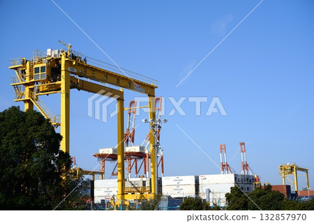 集裝箱堆場 132857970