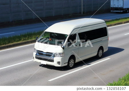 One-box car image 132858107