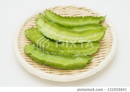 Winged beans and cucumber beans Winged beans and cucumber beans 132858841