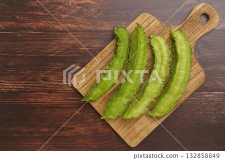 Winged beans and cucumber beans Winged beans and cucumber beans 132858849