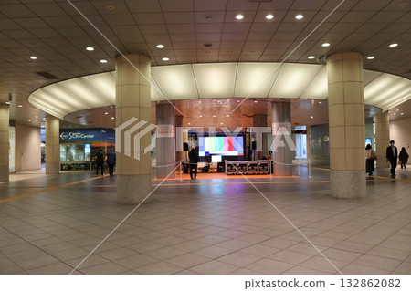 Station square square 132862082