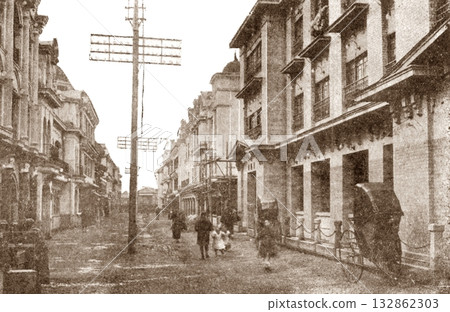 Old photograph, 1907-1918, Shin-Yoshiwara red-light district, Tokyo Old photograph, 1907-1918, Shin-Yoshiwara red-light district, Tokyo 132862303