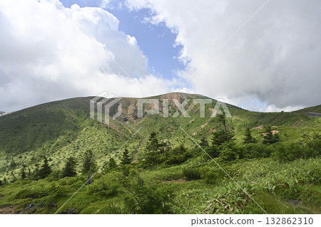 Mount Shirane seen from the Shiga-Kusatsu Highlands Route / Gunma Prefecture 132862310