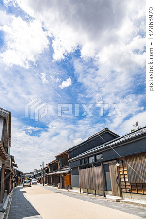 The old townscape of Kawaramachi, Gifu 132863970