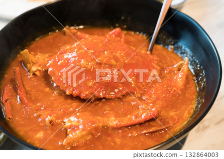 Singapore's famous chili crab 132864003