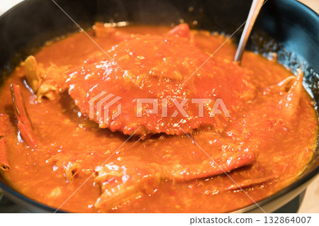 Singapore's famous chili crab Singapore's famous chili crab 132864007