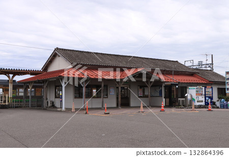 Wooden station building of Ibi Station on the Yoro Railway 132864396