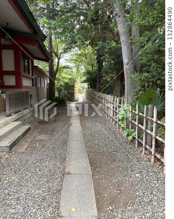 Ichigaya Kameoka Hachimangu Shrine 132864490