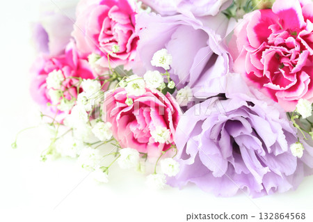 Purple lisianthus arrangement Purple lisianthus arrangement 132864568
