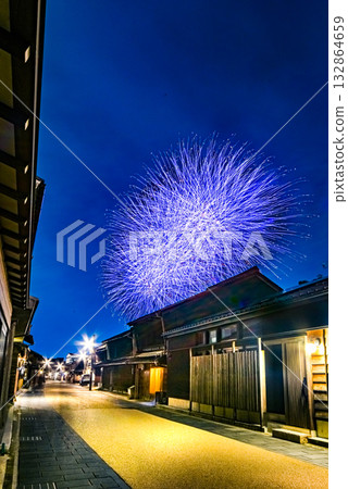 長良川煙火節的煙火表演 長良川煙火節的煙火表演 132864659