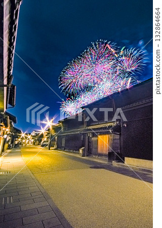 長良川煙火節的煙火表演 132864664