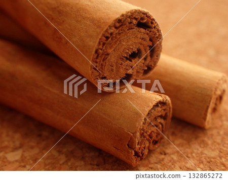 三根錫蘭肉桂棒 132865272