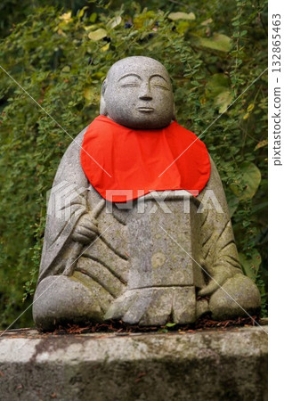 Scenery of Kamakura, Kitamuki Kannon, Jorakuji Temple, a special head temple of the Tendai sect, and the area around Bessho Onsen in Shinshu 132865463