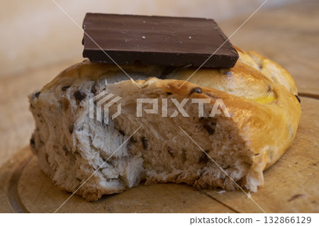 sweet braid bread with chocolate chips 132866129