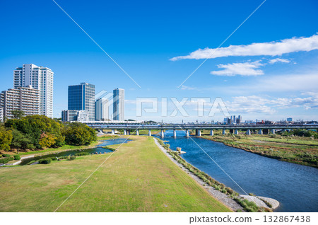 從新二湖橋眺望兵庫島公園 132867438