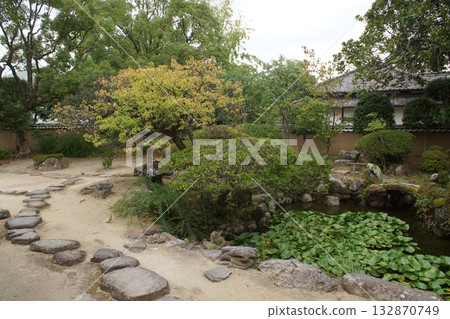 喜月町景（原武士宅邸）原大原居庭園 132870749