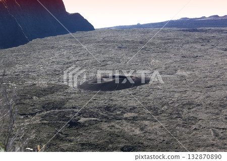 Formica Leo crater, Reunion island, France Formica Leo crater, Reunion island, France 132870890