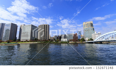 隅田川的秋季水量 132871148