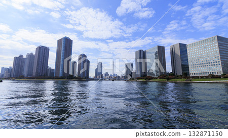 隅田川的秋季水量 132871150