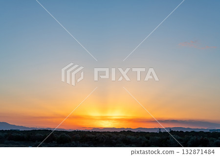 Bright sunset 132871484