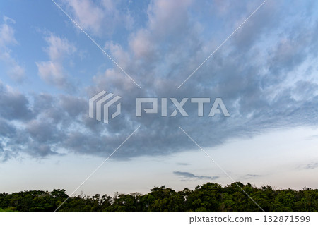 Spreading clouds Spreading clouds 132871599