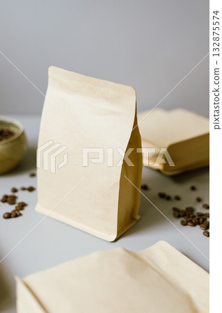 Brown kraft paper coffee bag Brown kraft paper coffee bag 132875574