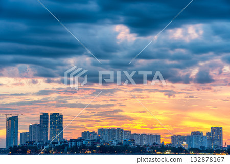 West Lake Hanoi at Sunset 132878167