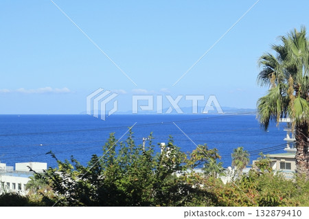 White buildings and blue sea: Japan's Mediterranean 132879410