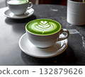 Matcha latte latte art 132879626