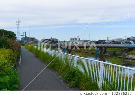 Shibakawa Cycling Road on a cloudy day in November 2025 132886253