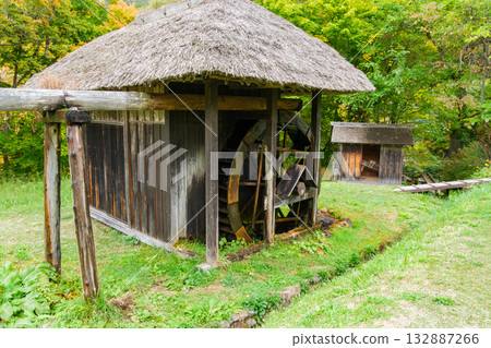 屋頂的水屋頂 屋頂的水屋頂 132887266