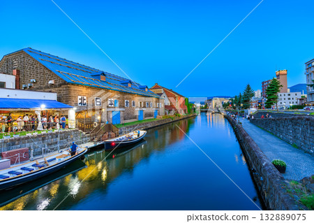 Evening view of Otaru Canal, Otaru City, Hokkaido Evening view of Otaru Canal, Otaru City, Hokkaido 132889075