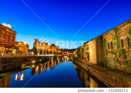 Night view of Otaru Canal, Otaru City, Hokkaido Night view of Otaru Canal, Otaru City, Hokkaido 132889113