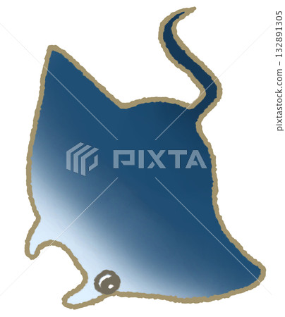 Manta swimming 132891305