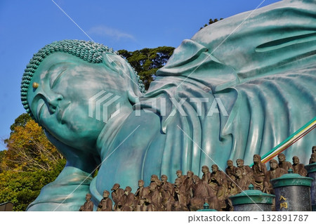 Sasaguri Nanzo-in Temple Reclining Buddha and Rakan 132891787
