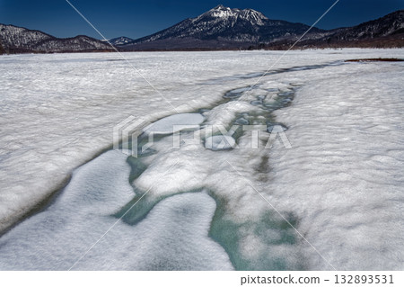 在解凍時從小原原看到的Hiuchigatake 在解凍時從小原原看到的Hiuchigatake 132893531
