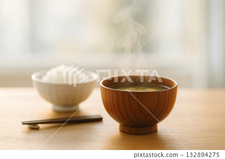Rice and miso soup 132894275