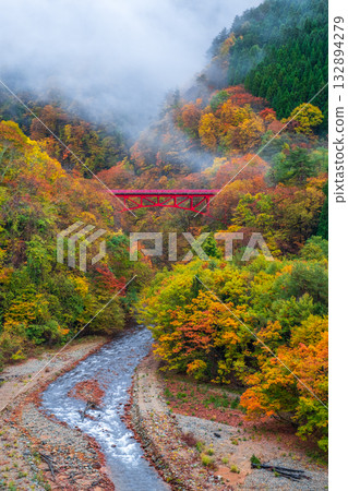 Matsukawa Valley (Autumn) Takayama Village Matsukawa Valley (Autumn) Takayama Village 132894279