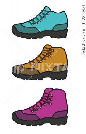 低筒、中筒和高筒健行靴的比較 132896481