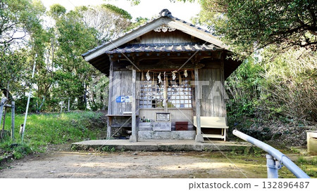 The main shrine of Kojima Shrine in Iki City, Nagasaki Prefecture The main shrine of Kojima Shrine in Iki City, Nagasaki Prefecture 132896487