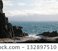 東真坊海岸和遠處的地平線。 132897510