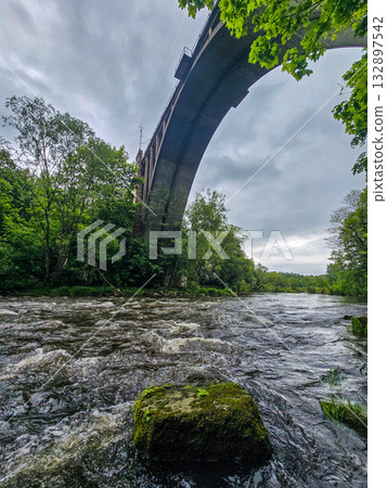 Liquid Power wild river TorrentFlow 132897542