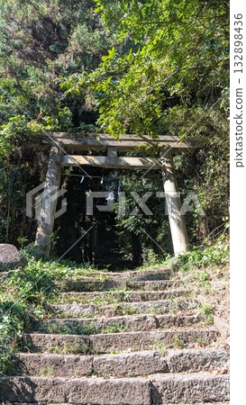 Minakami Town, Tsukiyono Shrine Approach Minakami Town, Tsukiyono Shrine Approach 132898436