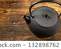 iron kettle 132898762