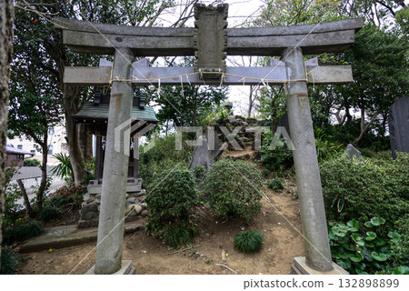 Kamiakatsuka, Hikawa Shrine, Fujizuka (Asama Shrine) 132898899